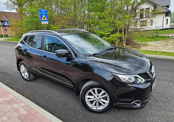 Nissan Qashqai cena 59999 przebieg: 173400, rok produkcji 2016 z Kościerzyna małe 631